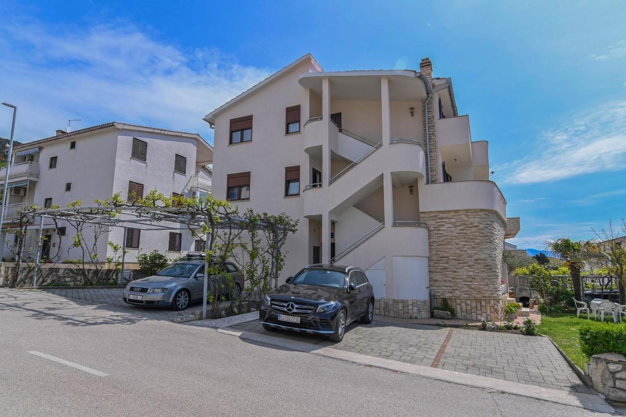 Apartments Andrea I Baška Exterior foto